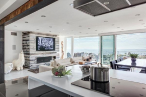 Epic Views Modern Hills Oasis bk